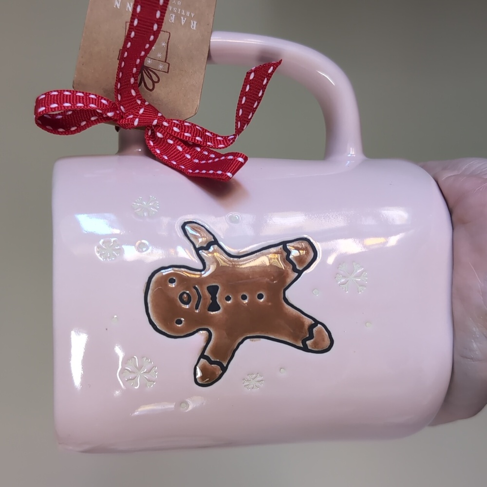 ❌SOLD❌Rae Dunn OH SNAP Gingerbread Man Mug, Pinkmas Mug with Snowflake Design ❄️ - Picture 2 of 5